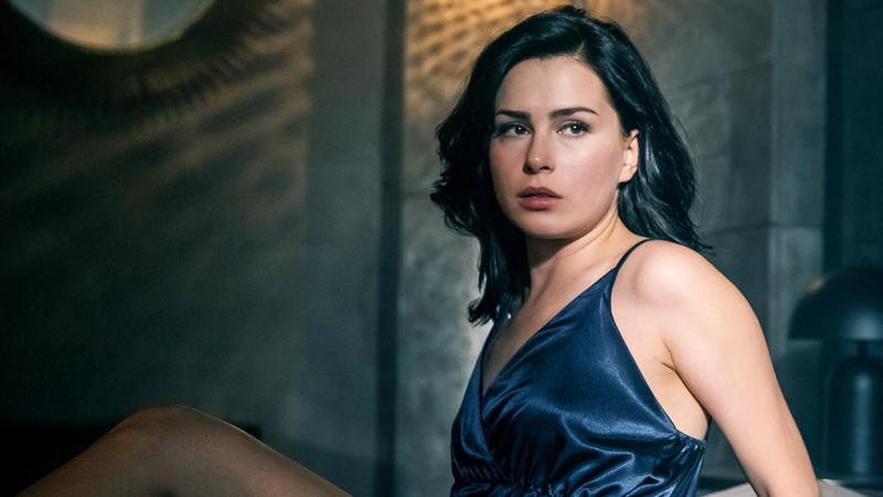 Ile Odcinków Liczy Kontrowersyjna Trylogia „365 Dni”? Wszystko, Co Musisz Wiedzieć