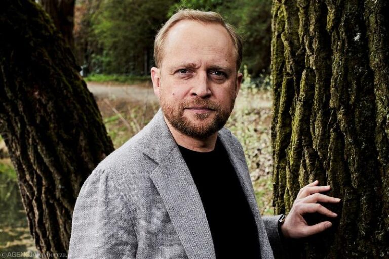 Jak Piotr Adamczyk stał się najbogatszym aktorem w Polsce? Odkrywamy sekrety jego sukcesu