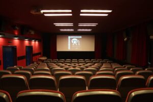 Odkryj Kino Mikro: Najnowszy repertuar i fascynujące informacje z krakowskiego świata filmowego