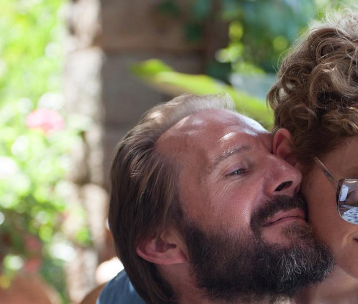 Zmysłowość w kinematografii i kreacja atmosfery