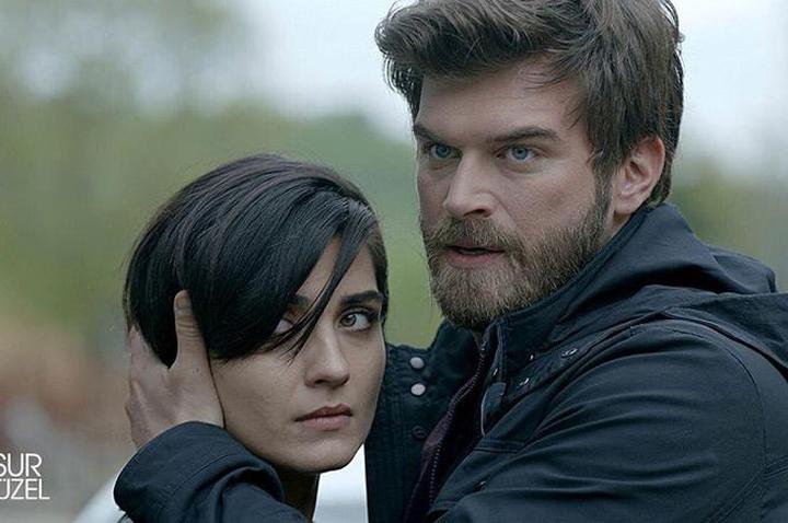 Tajemnicza fabuła Meandrów uczuć