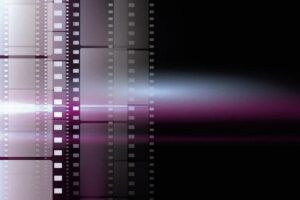 Melodie na ekranie: odkrywamy filmy i seriale inspirowane muzyką