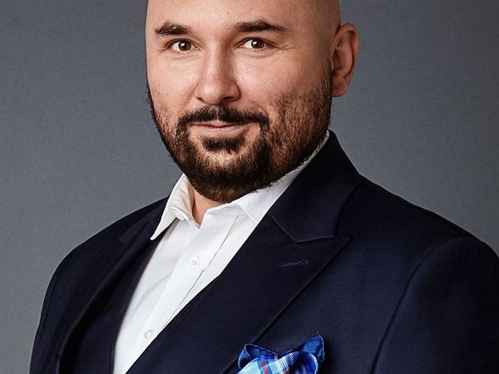 Patryk Vega odkrywa tajemnice swojego życia i kariery w nowym filmie