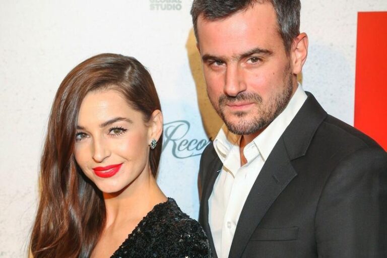 Antoni aktor: fascynująca biografia, kluczowe role i najnowsze projekty w jego karierze