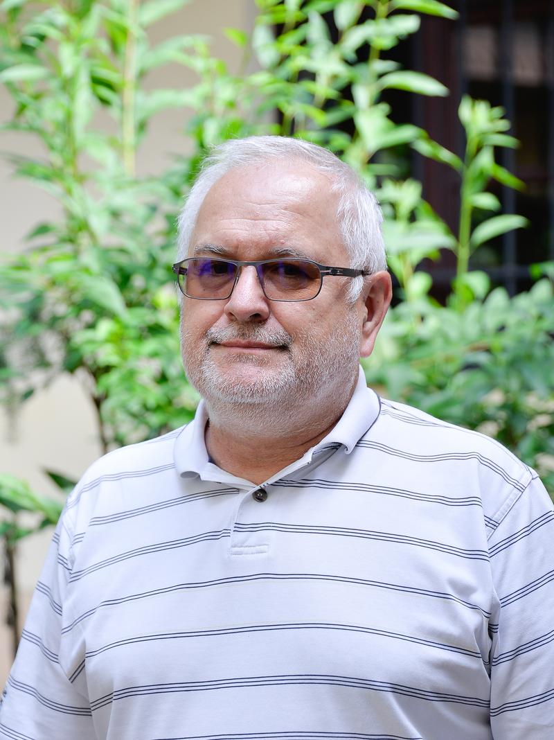 Relacje między bohaterami